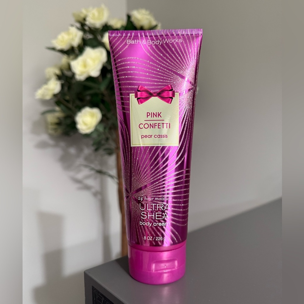 Bath and Body Works Pink Confetti